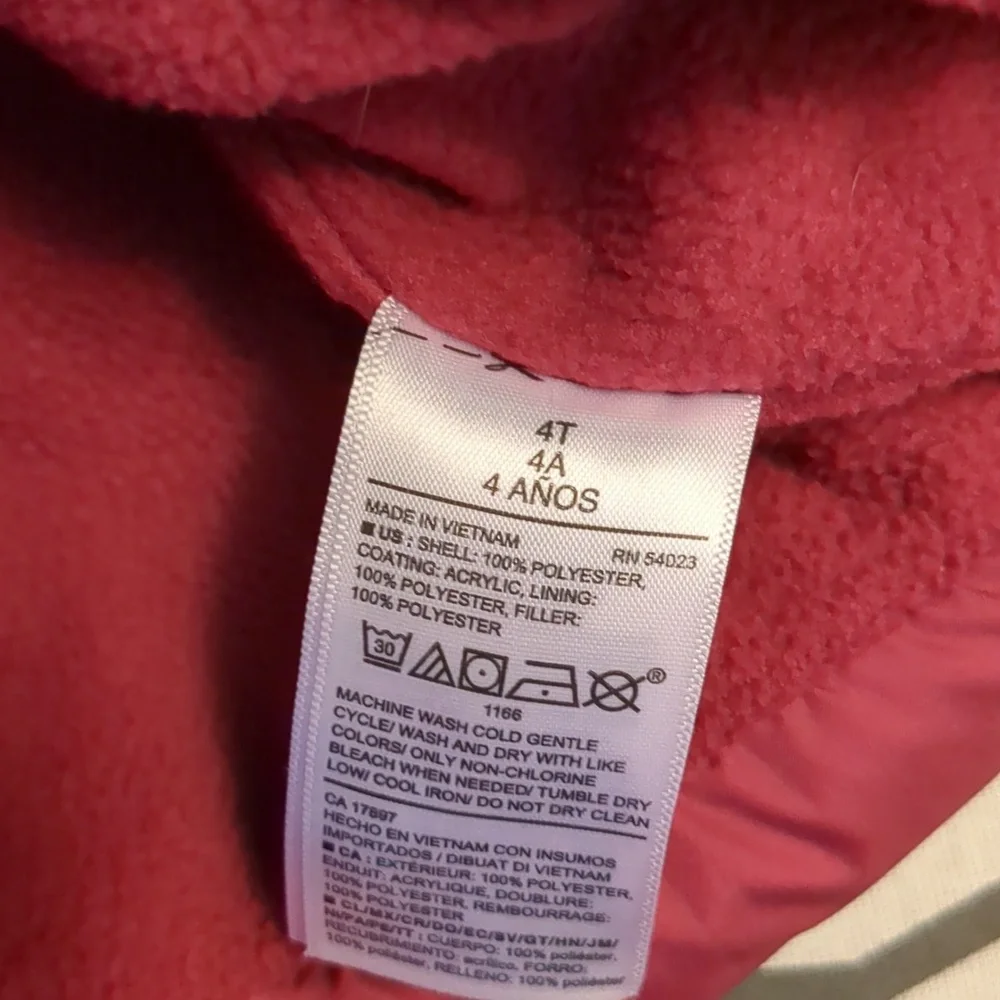 Old Navy girls pink puffer vest size 4t zipper closure with pockets